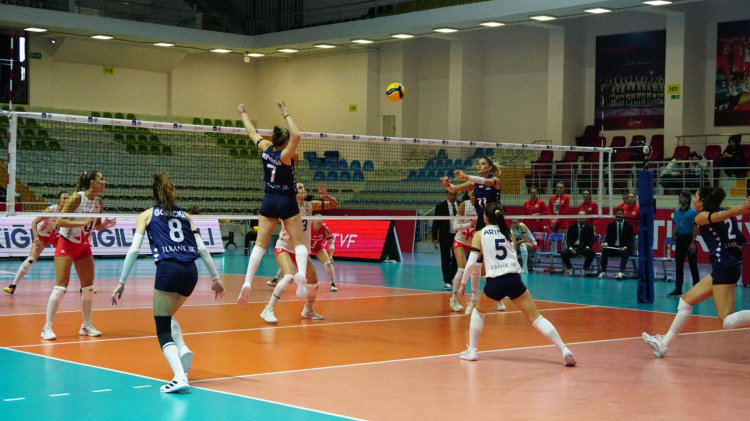 Kuzeyboru’dan Kupa Voley’de bir zafer daha: İlbank’ı 3-2 mağlup etti - Bursa Hayat Gazetesi-2