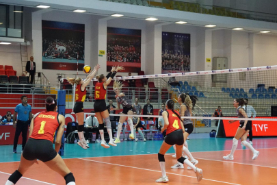 Göztepe Bursa’da galip: Çeyrek final vizesi aldı