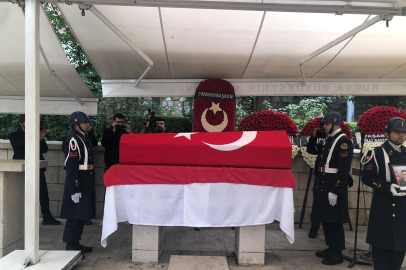 Bursa, şehidini dualarla uğurladı