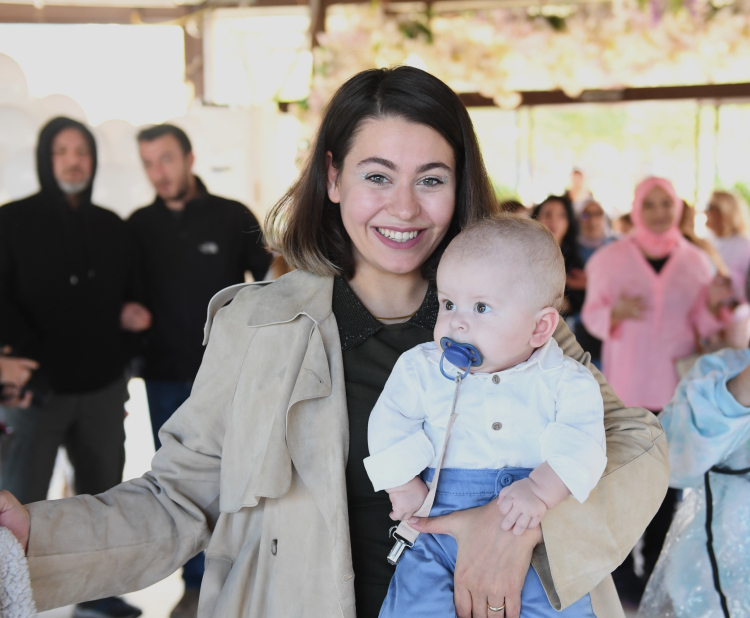 Bursa’da minik Çağan Ata için yüzlerce balon gökyüzüne bırakıldı - Bursa Hayat Gazetesi-5