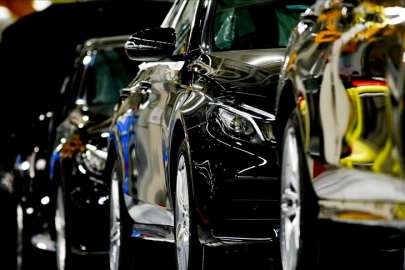 Dizel skandalı yeniden gündemde: Otomotiv devleri hakim karşısında!