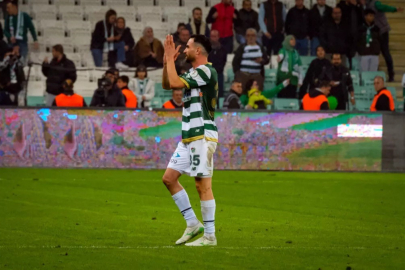 Bursaspor’un tecrübeli oyuncusu Musa Çağıran’dan güçlü geri dönüş