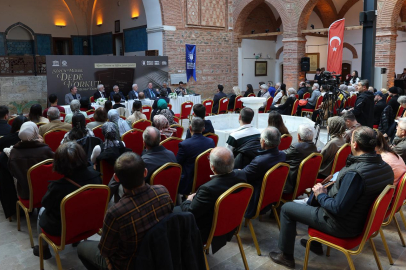 Asırlık Bursa Yazması sergilenmeye başladı