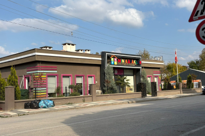 İnegöl’de 4 yaşındaki Berra’nın hayatını kaybettiği kreş kapatıldı