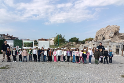 Bursa'nın minik keşifçileri tarihi keşfe çıkıyor