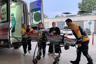 Bursa’da oyun oynadığı sırada açık kalan pencereden yere çakıldı