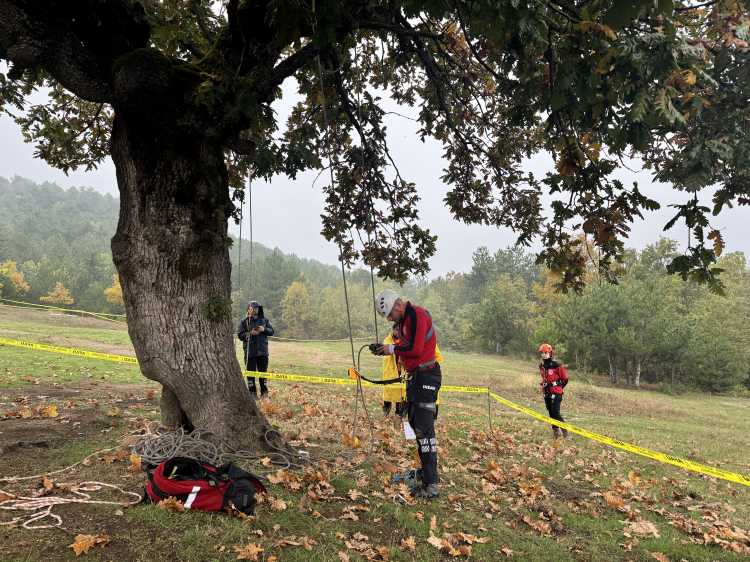 Bursa’da AFAD ekiplerinden nefes kesen yarışma!-Bursa Hayat Gazetesi-3