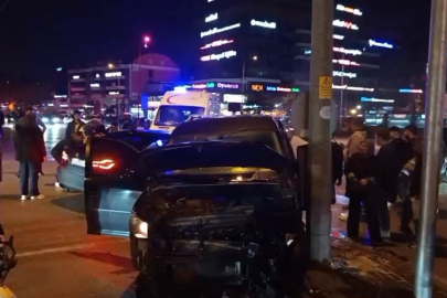 Bursa'da iki araç kazaya karıştı! Yaralıların durumu nasıl?