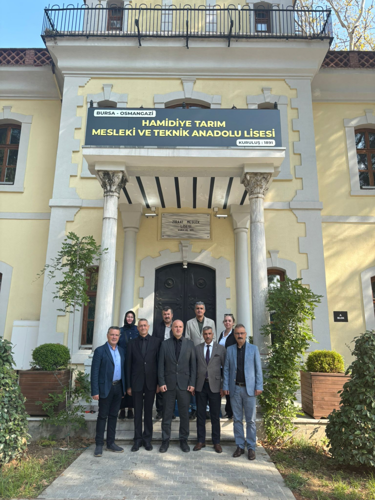 MEB heyetinden Bursa’ya arşiv ve müze ziyareti - Bursa Hayat Gazetesi-4