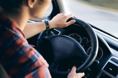 AB’den kritik karar: Yeni sürücü güvenlik kuralları yürürlüğe giriyor!