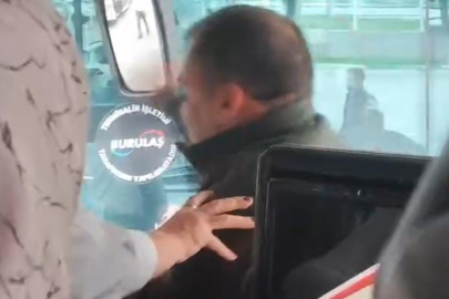 Bursa’da otobüste gergin anlar! Şoför ile yolcu kavga etti