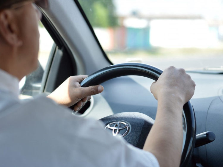 AB’den kritik karar: Yeni sürücü güvenlik kuralları yürürlüğe giriyor!-Bursa Hayat Gazetesi-2