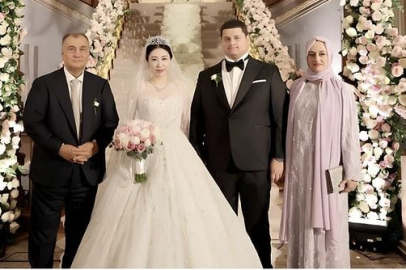 Murat Ülker'in eşi kimdir?