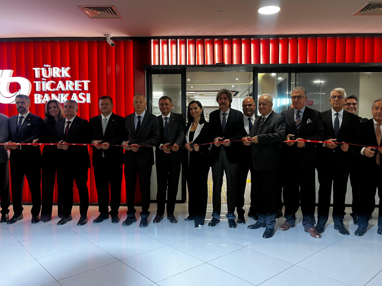 Bursa ihracatının lokomotifi güçleniyor: Türk Ticaret Bankası şubesi açıldı!-Bursa Hayat Gazetesi-2