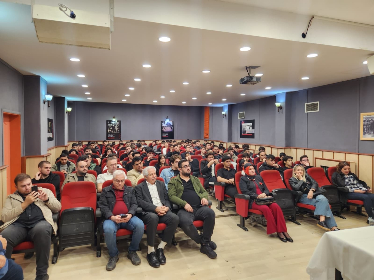 Bursa’da gençlerle geleceğin enerji teknolojileri konuşuldu - Bursa Hayat Gazetesi-3