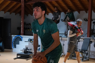 Bursaspor galibiyet parolasıyla hazırlıklarını sürdürüyor