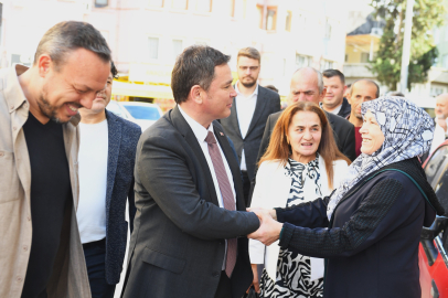 Maksem Mahallesi’ni ziyaret eden Başkan Erkan Aydın talepleri dinledi