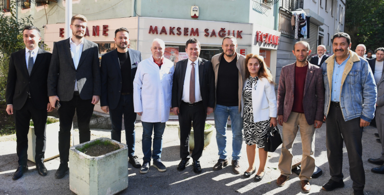 Maksem Mahallesi’ni ziyaret eden Başkan Erkan Aydın talepleri dinledi - Bursa Hayat Gazetesi-2