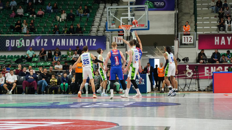 TOFAŞ, Blazevic’in yıldızlaştığı maçta Büyükçekmece’yi devirdi -Bursa Hayat-4