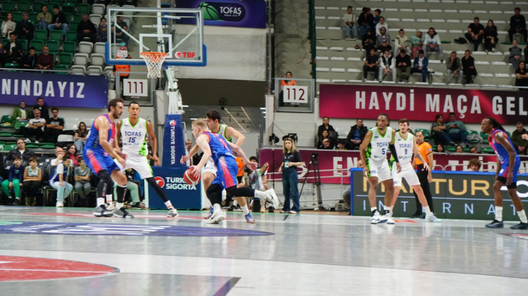 TOFAŞ, Blazevic’in yıldızlaştığı maçta Büyükçekmece’yi devirdi -Bursa Hayat-2