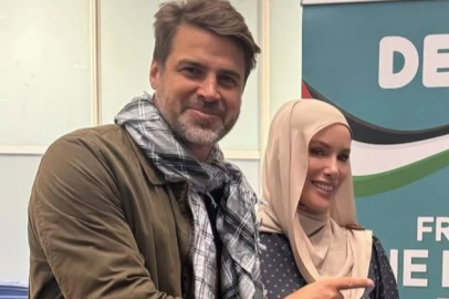 Eski oyuncu Gamze Özçelik’in mutluluk pozu!