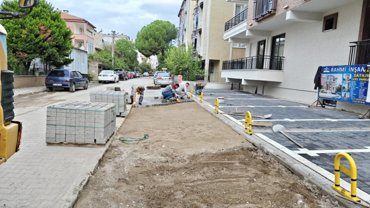 Bozuk yollar tarihe karışıyor! Ulaşımda konfor dönemi - Bursa Hayat Gazetesi-3