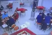 Bursa’da deprem okey masasını böyle salladı!