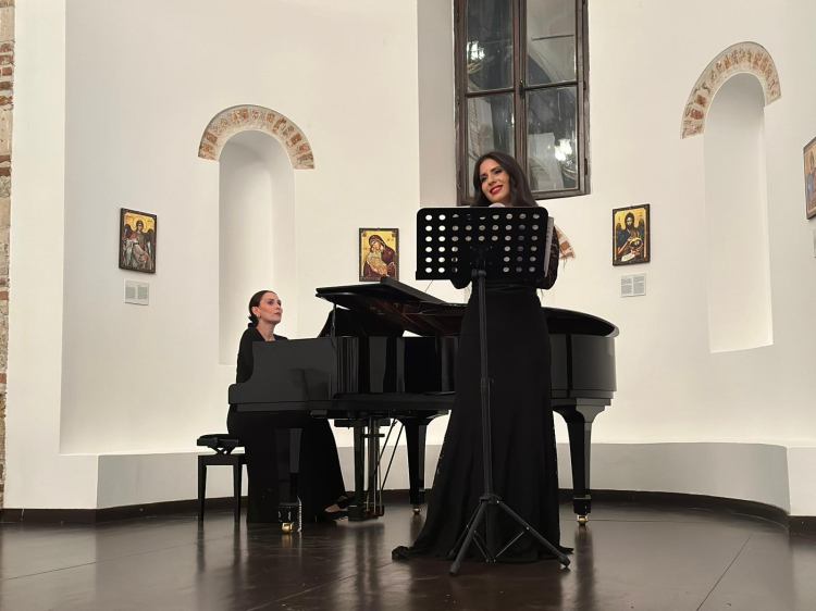 Bursa’da tarihi Aziz Panteleimon Kilisesi’nde opera gecesi - Bursa Hayat Gazetesi-3