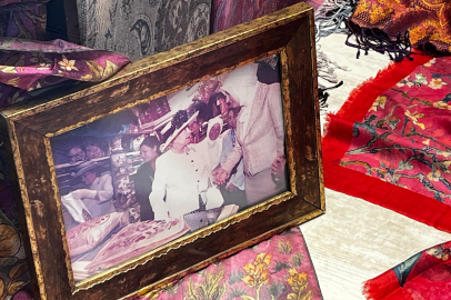 Bursa Koza Han'da 17 yıllık hatıra: Kraliçe Elizabeth'in ziyareti hala hafızalarda