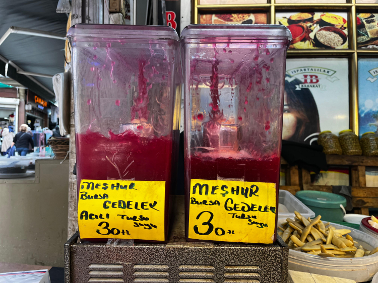 Kışın doğal antibiyotiği Bursa pazarlarını renkleriyle süsledi - Bursa Hayat Gazetesi-5