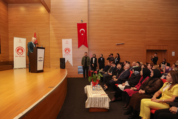 Koruyucu Aile Sistemi Nilüfer’de gönül elçileriyle tanıtıldı - Bursa Hayat Gazetesi-2