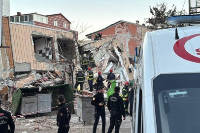 Kocaeli Gebze'de 6 katlı bina çöktü! Enkaz altında kalanlar var iddiası