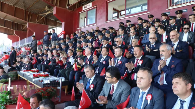 29 Ekim’de Cumhuriyet ruhu İnegöl’de dolu dolu yaşandı - Bursa Hayat Gazetesi-5