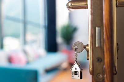 Konut piyasasında hareketlilik! Kamu ve özel bankalar yarışa girdi