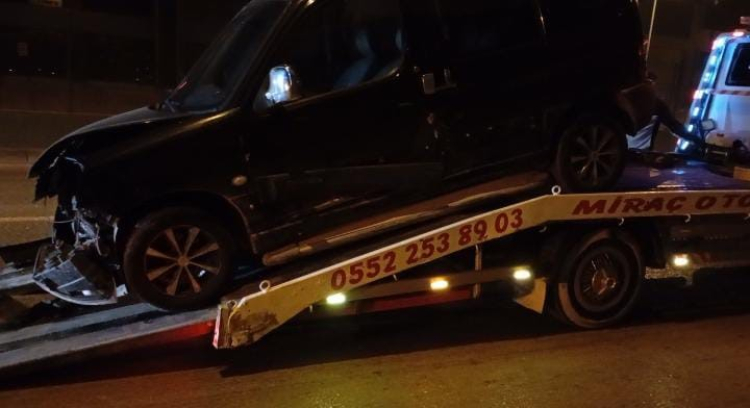 Bursa'da zincirleme kaza! Yaralılar var -Bursa Hayat-5