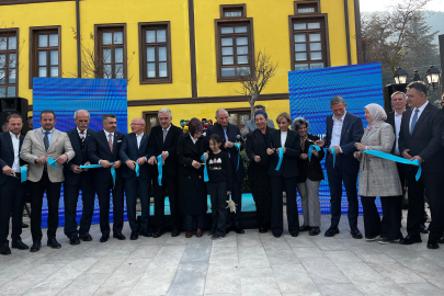 Bursa’ya yeni kültür durağı! Alev Alatlı Şehir Düşünce ve Sanat Merkezi hizmete girdi