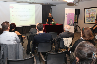 Eğitim ve Cumhuriyet ilişkisi Nilüfer’de masaya yatırıldı