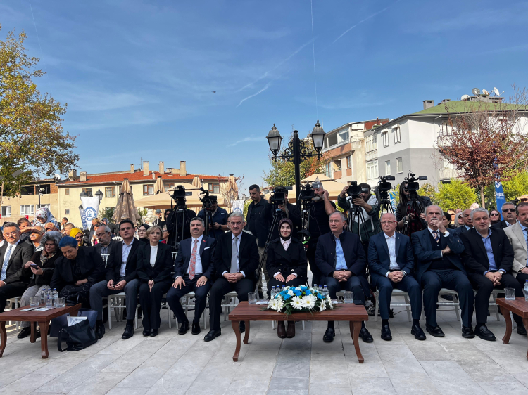 Bursa’ya yeni kültür durağı! Alev Alatlı Şehir Düşünce ve Sanat Merkezi hizmete girdi -Bursa Hayat-6