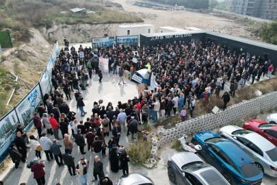 Bursa’da ev hayali kabusa döndü: 3 bin 500 aileden şantiye önünde eylem