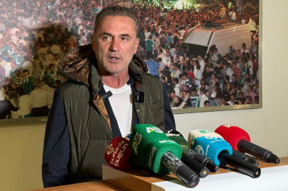 Kritik galibiyet sonrası Tahsin Tam ve oyunculardan açıklama