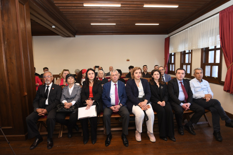 Atatürk'ün çağdaş Türkiye vizyonu Osmangazi'de masaya yatırıldı - Bursa Hayat Gazetesi-2