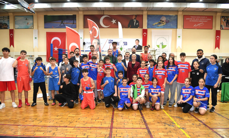 Osmangazi'de Cumhuriyet'in 102'nci yılına özel boks organizasyonu - Bursa Hayat Gazetesi-2