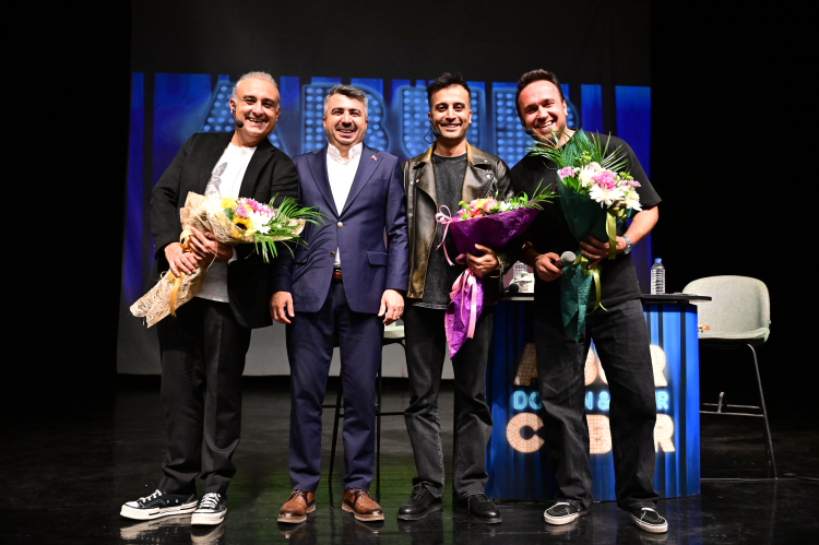 ‘Abur Cubur Talk Show’ Yıldırım’da kahkaha dolu bir akşam yaşattı - Bursa Hayat Gazetesi-5