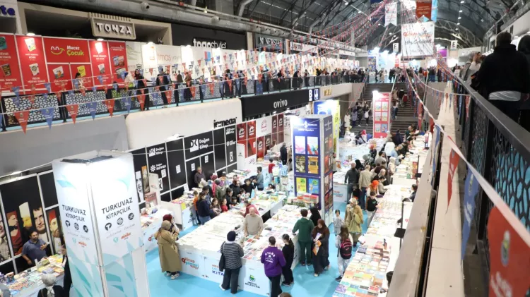 İnegöl 9. Kitap Günleri yoğun katılımla devam ediyor - Bursa Hayat Gazetesi-2