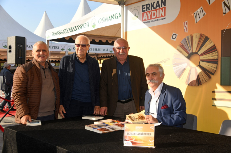  Osmangazi Kitap Fuarı’nda üçüncü gün coşkusu -Bursa Hayat-2
