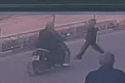 İnegöl’de motosiklet kazası kamerada