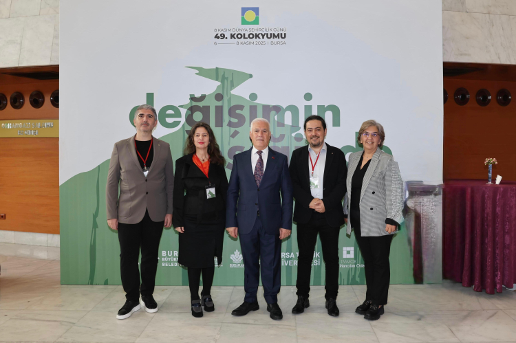 Kentlerin geleceği Bursa’da konuşuluyor: 49. Şehircilik Kolokyumu başladı - Bursa Hayat Gazetesi-5