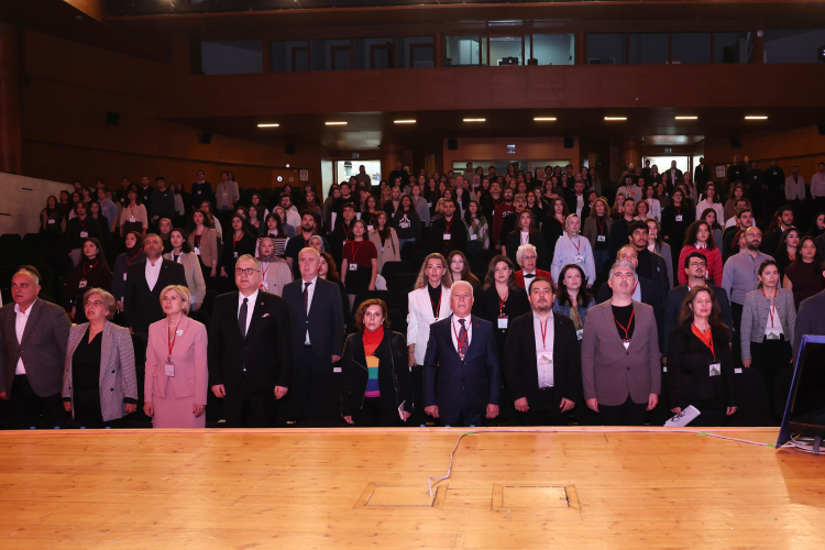Kentlerin geleceği Bursa’da konuşuluyor: 49. Şehircilik Kolokyumu başladı - Bursa Hayat Gazetesi-2
