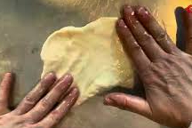 Avrupa Birliği'nden tescilli kaytaz böreği el maharetiyle lezzet buluyor