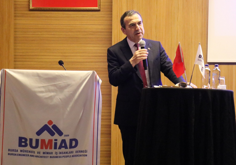 Emekli Tuğgeneral Babüroğlu Bursa’da Atatürk ve devrimleri anlattı - Bursa Hayat Gazetesi-4